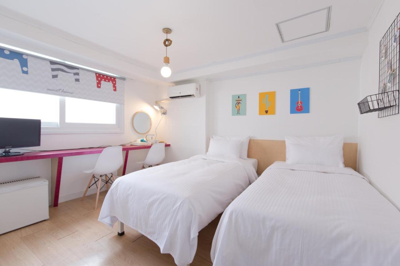 Travel Monster Hotel Szöul Kültér fotó